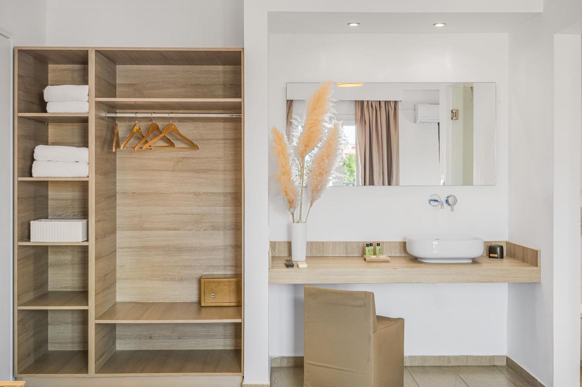 Vergina Apartments & Suites Малиа Экстерьер фото