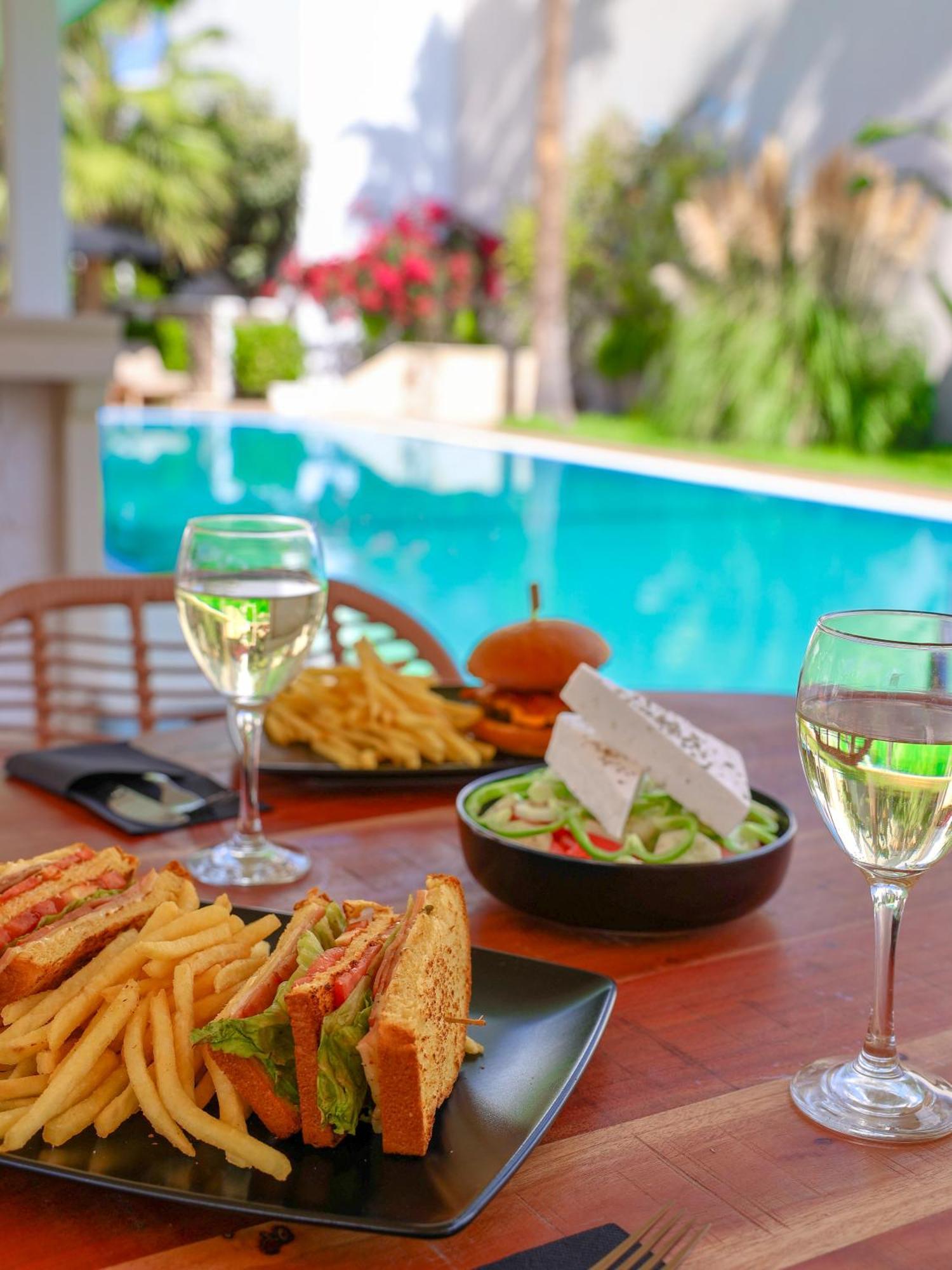 Vergina Apartments & Suites Малиа Экстерьер фото